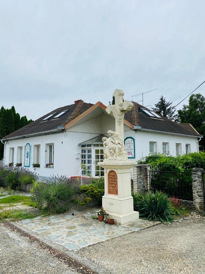 B&B Chardas Bük Exterior foto
